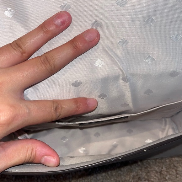 Kate spade grey purse - Picture 4 of 4